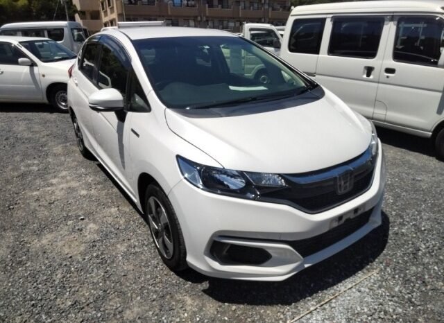 
								Honda Fit Hybrid 2018 full									