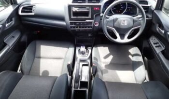 
										Honda Fit Hybrid 2016 full									