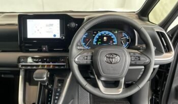 
										Toyota Voxy Hybrid 2023 full									