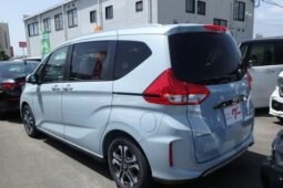 Honda Freed Hybrid 2024