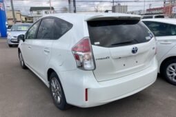 Toyota Prius Alpha Hybrid 2020