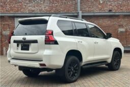 Toyota Land Cruiser Prado 2023